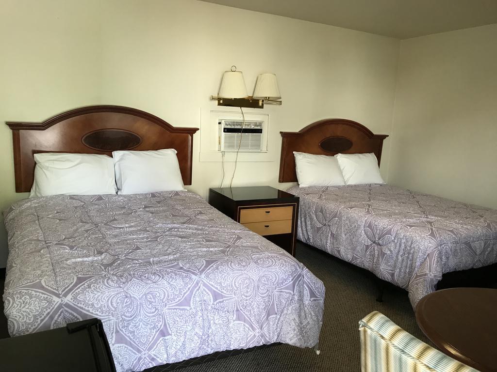 Highlander Inn Rutland Room photo