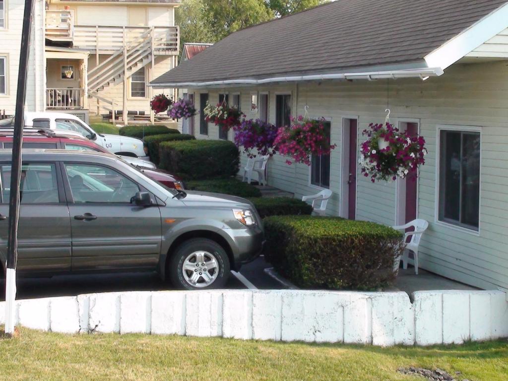 Highlander Inn Rutland Exterior photo